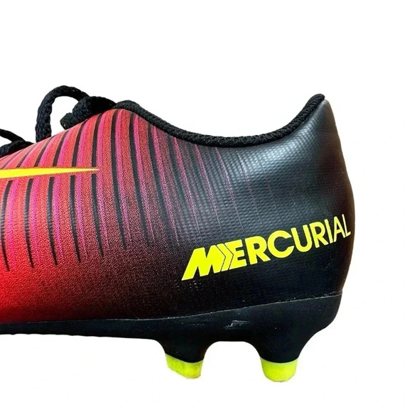 NIKE JR MERCURIAL VAPOR SOCCER SHOES | SIZE: 4.5 - Picture 4 of 14